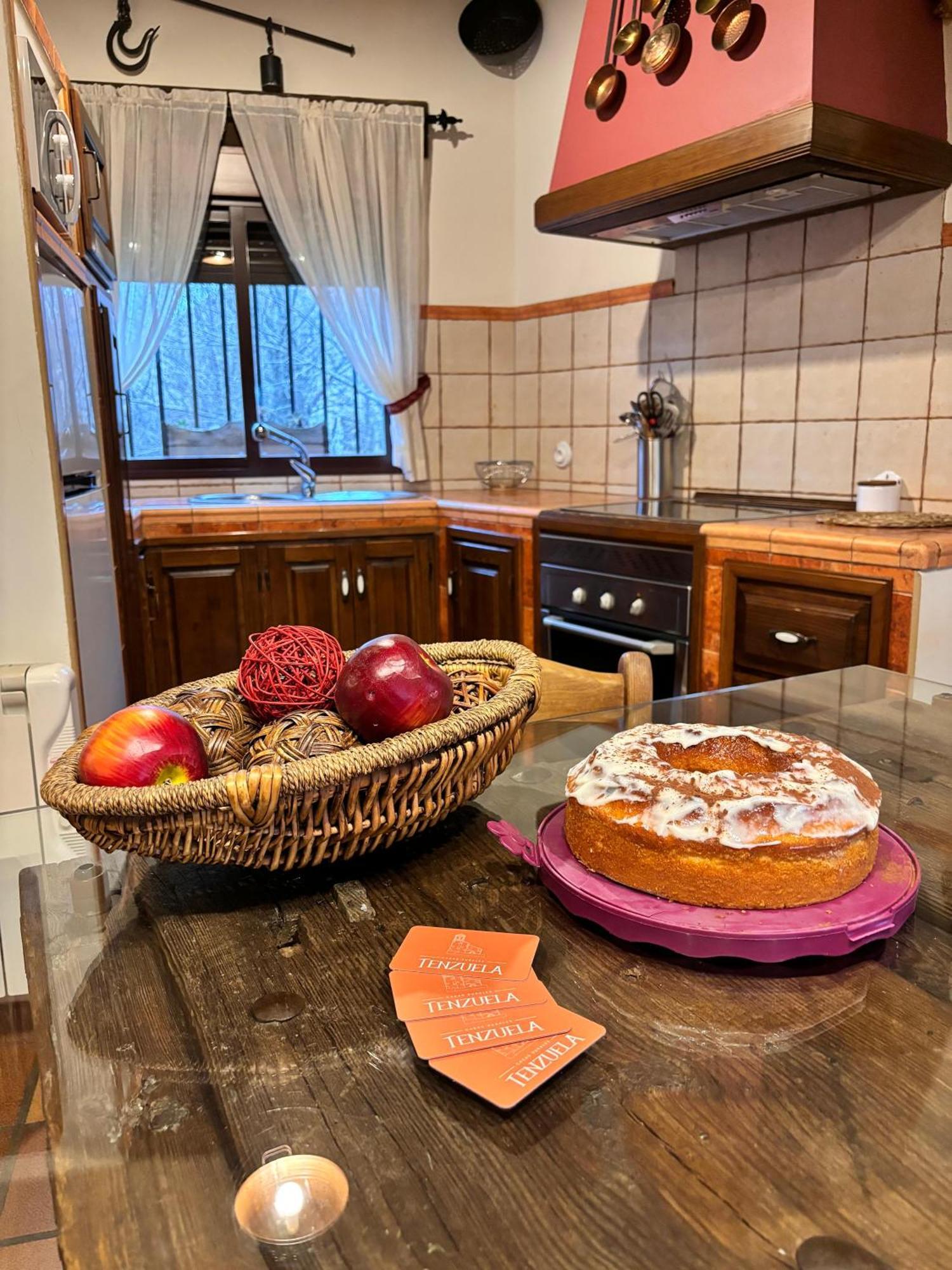 Casa Rural Los Regajales Tenzuela エクステリア 写真